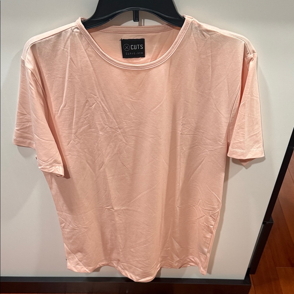 Cuts Clothing Men's Light Pink Tee